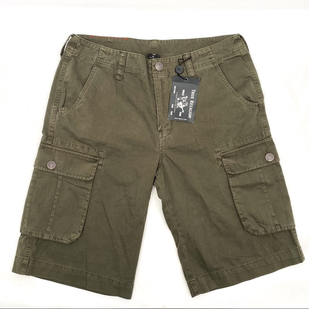 TRUE RELIGION Men's Cargo Shorts in Military Green